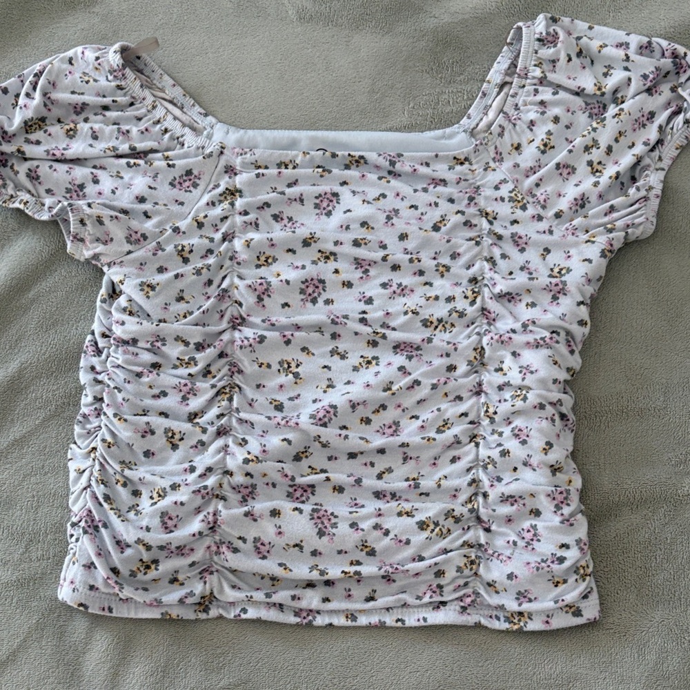 Art Class Floral Ruched Blouse - White and Purple